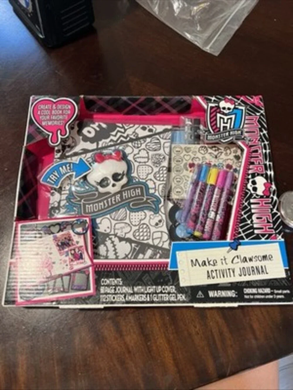 Monster High Make It Clawsome Activity Journal
